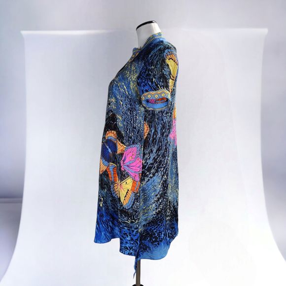 Queen Mulock Butterfly Print Shirt Dress Size M Blue Short Sleeve Pullover Silk - Picture 4 of 12